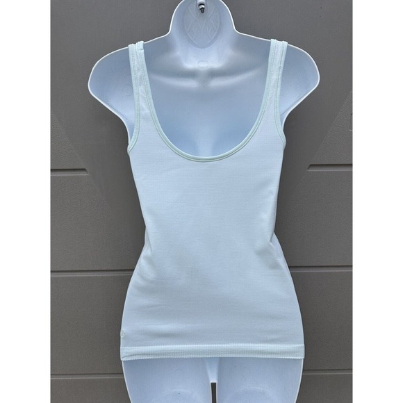 LULULEMON SEEK SIMPLICITY RIBBED TANK TOP, POLAR ICE SZ 6 Please Read - Picture 8 of 14